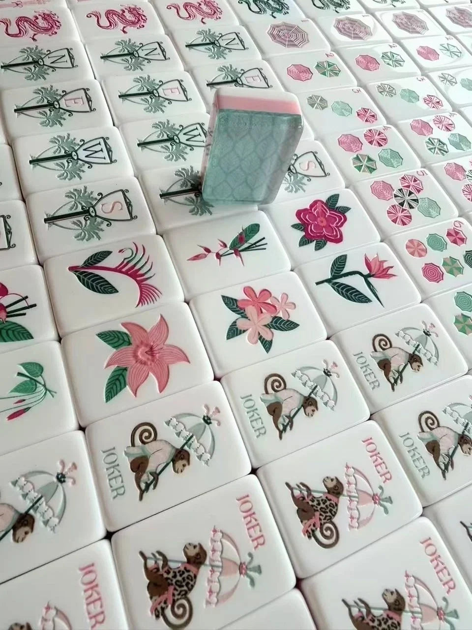 Cabana Lounge American Mahjong Tiles 160 tiles Free shipping